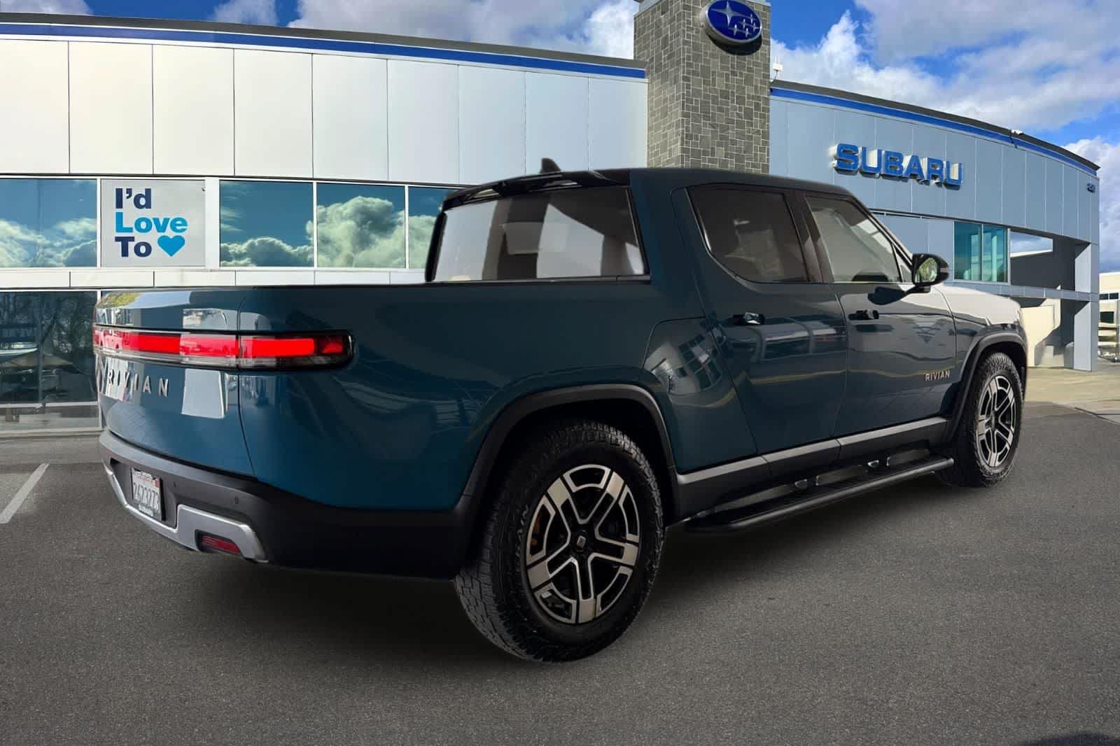 Used 2022 Rivian R1T Launch Edition AWD/4WD image 2