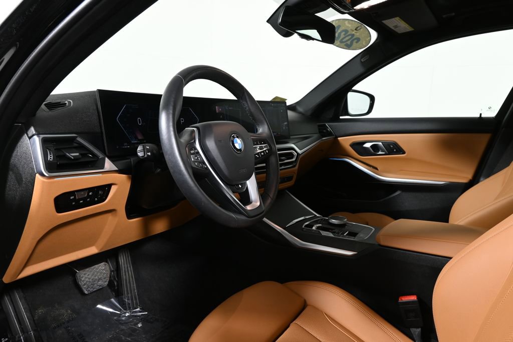 Certified 2024 BMW 330i xDrive Sedan w/ Convenience Package image 15