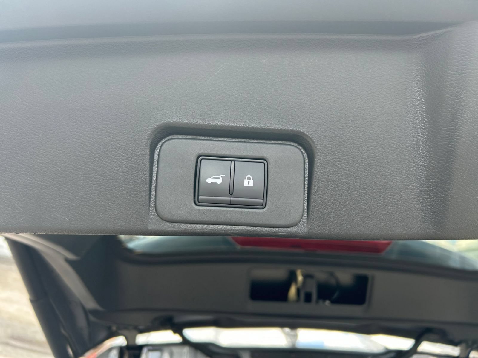 Used 2026 Nissan Rogue SL AWD/4WD image 20
