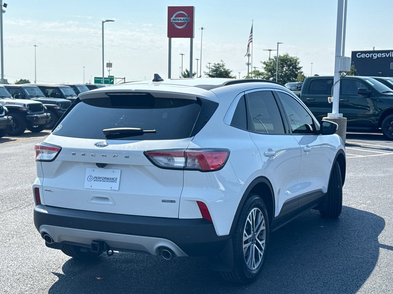 Used 2022 Ford Escape SEL w/ Class II Trailer Tow Package AWD/4WD image 3