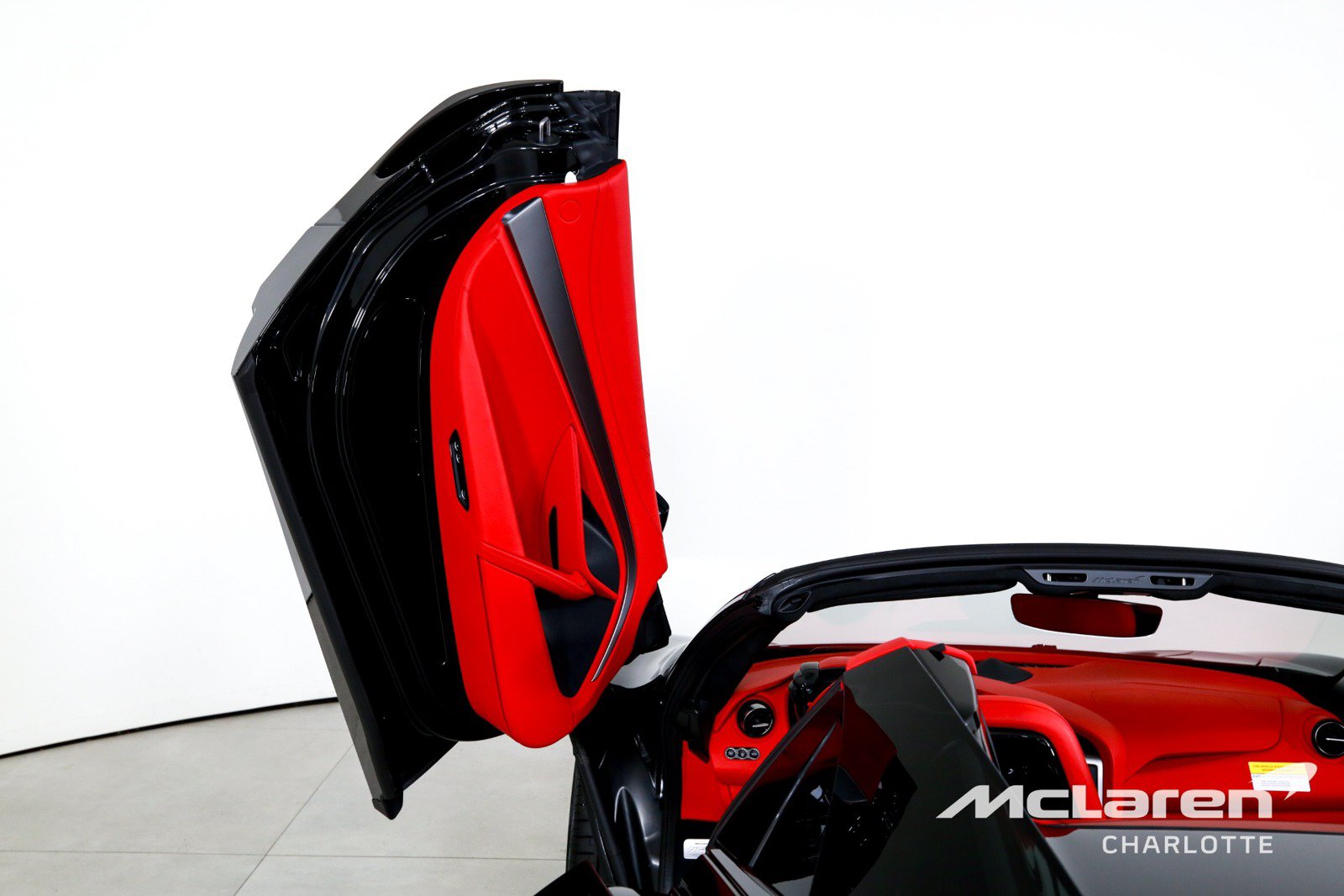 New 2026 McLaren 750S Spider RWD image 12