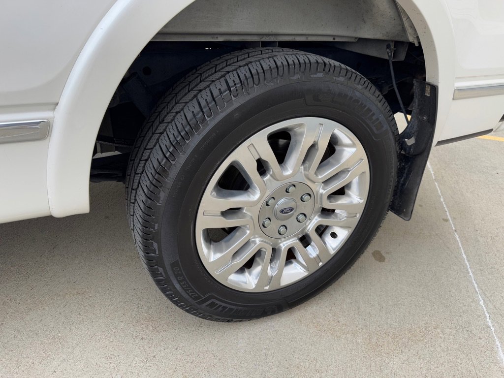 Used 2014 Ford F150 Platinum image 9