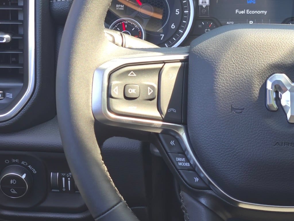 New 2027 RAM 1500 Laramie w/ Night Edition AWD/4WD image 38