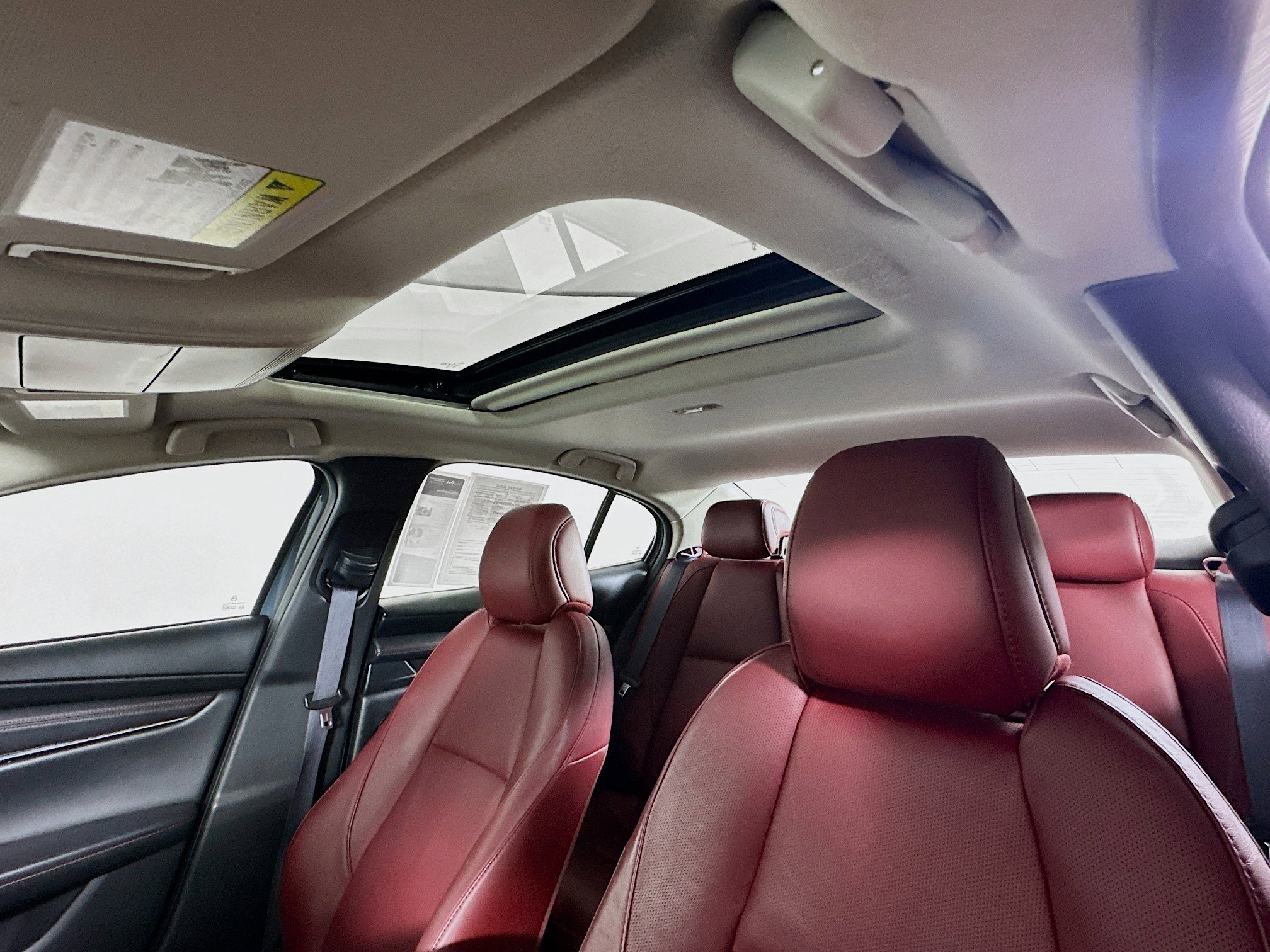 Used 2024 MAZDA MAZDA3 s image 26