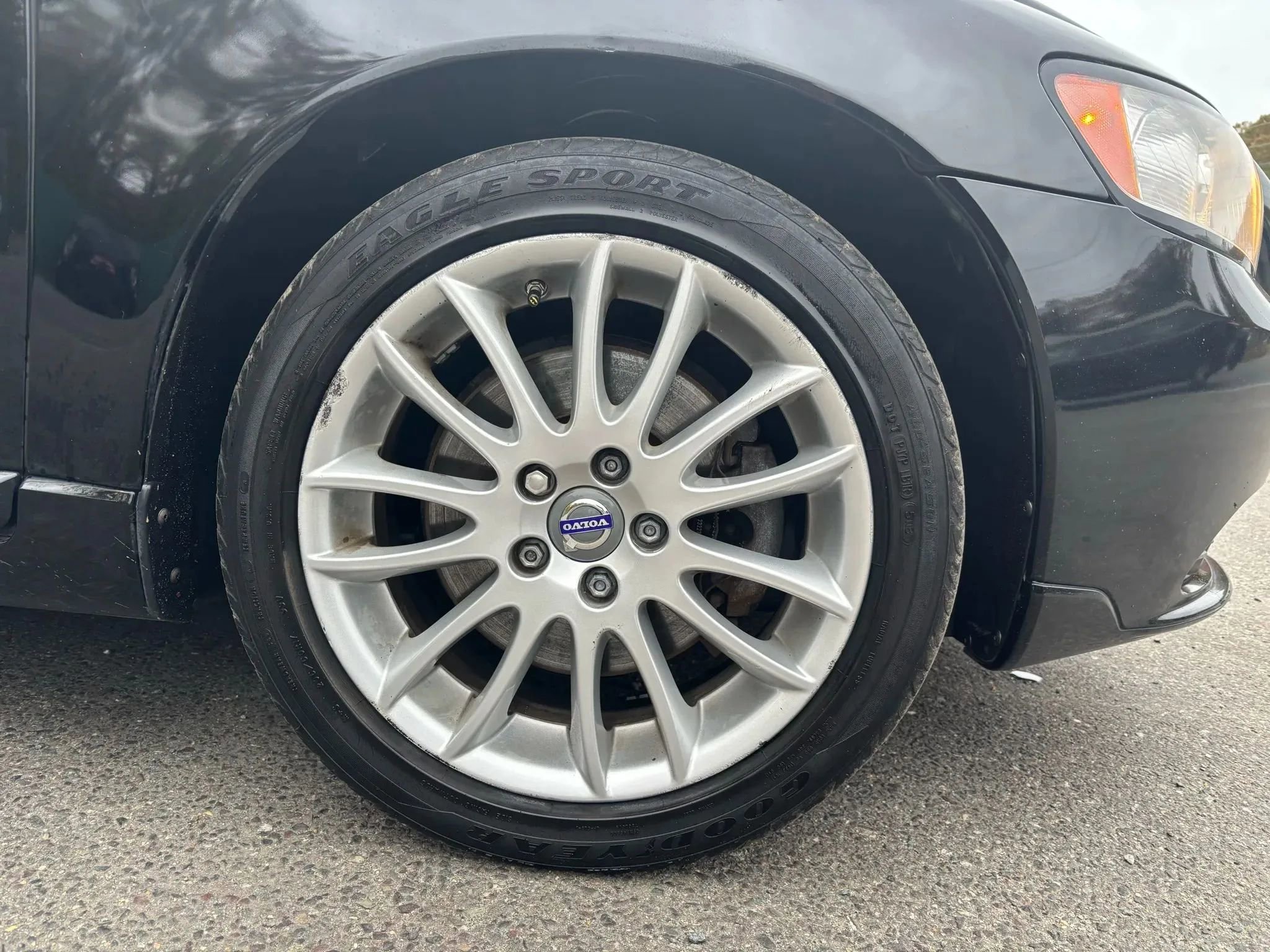 Used 2011 Volvo S40 T5 image 6