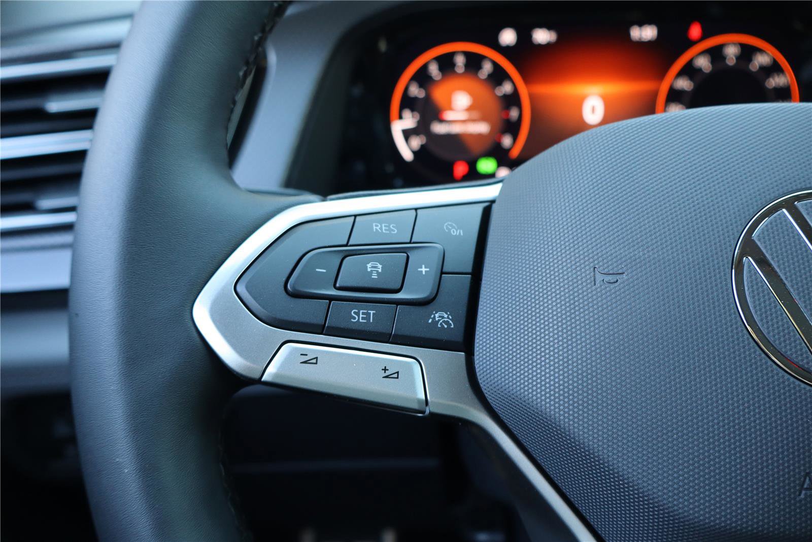 New 2026 Volkswagen Atlas Peak Edition image 15