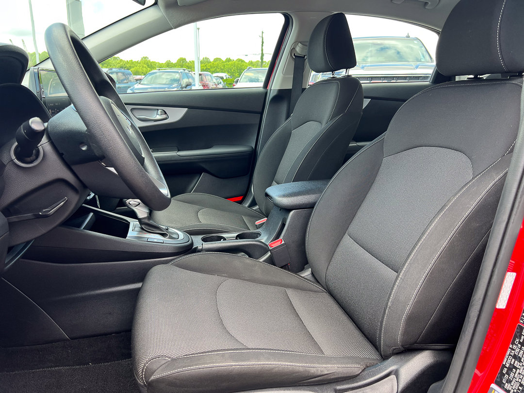 Used 2023 Kia Forte LXS FWD image 10