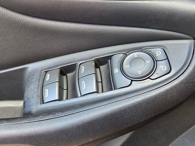 Used 2018 Chevrolet Volt Premier w/ Driver Confidence Package image 17