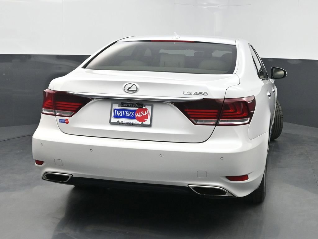 Used 2016 Lexus LS 460 w/ Comfort Package image 43