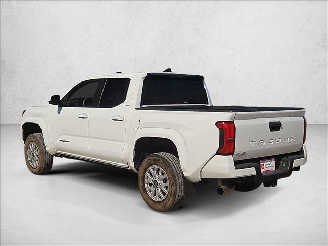 Used 2024 Toyota Tacoma SR5 AWD/4WD image 8