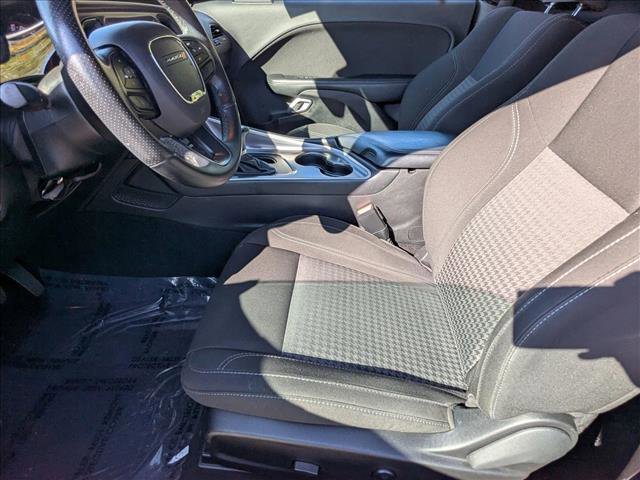 Used 2021 Dodge Challenger SXT w/ Driver Convenience Group image 15