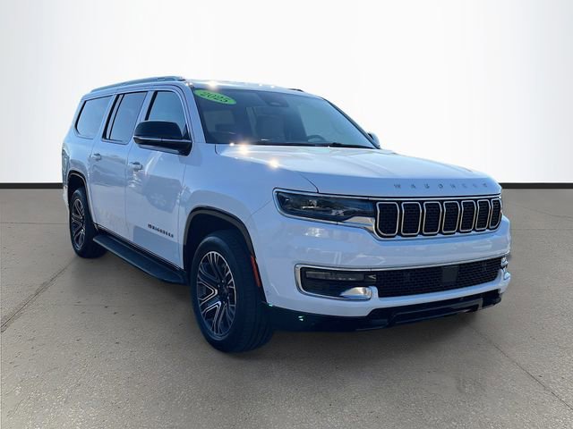 Used 2025 Jeep Wagoneer L 4WD w/ HD Trailer Tow Package