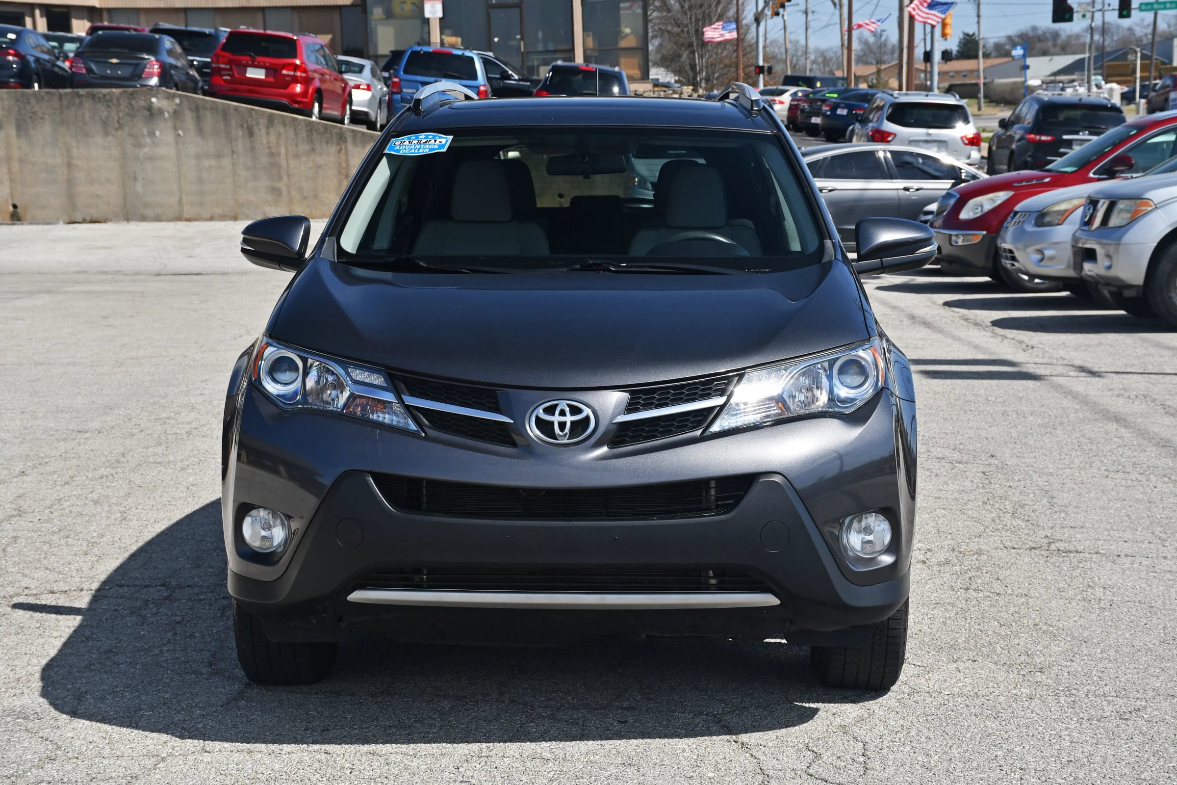 Used 2015 Toyota RAV4 XLE image 3