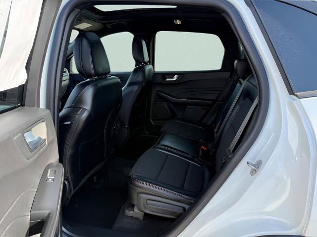 Certified 2025 Ford Escape ST-Line w/ Tech Pack #1 AWD/4WD image 5