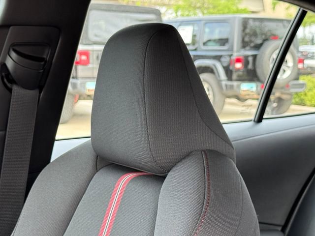 Used 2025 Toyota Corolla SE image 16
