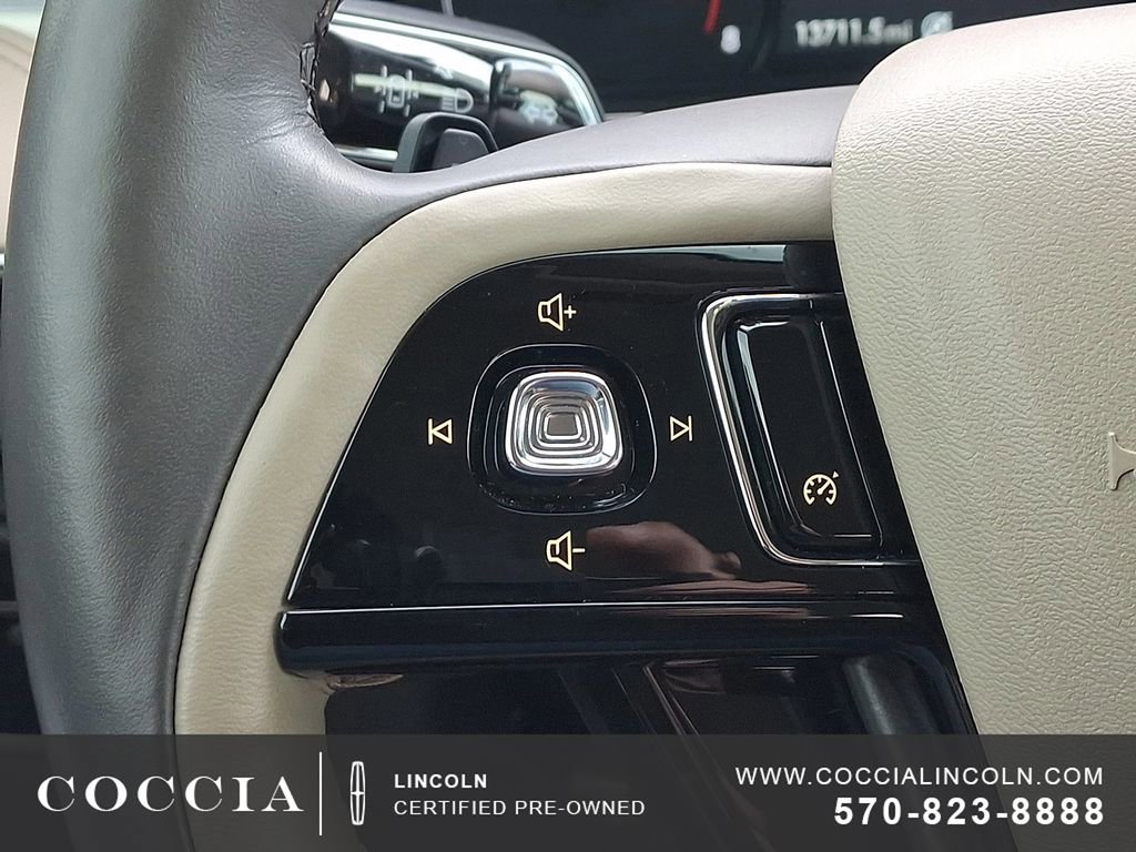 Certified 2021 Lincoln Corsair AWD w/ Equipment Group 101A image 23