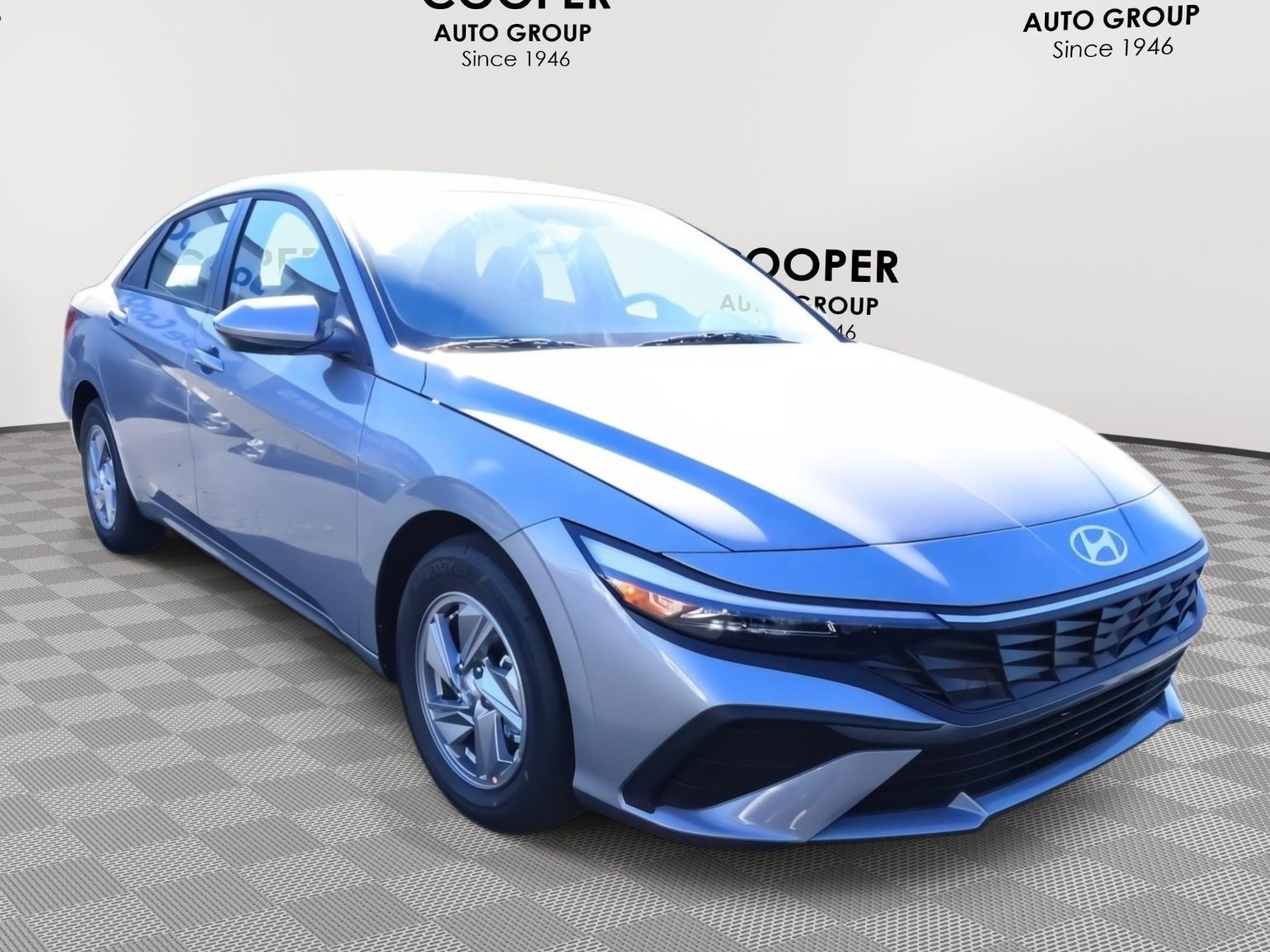 New 2026 Hyundai Elantra SE