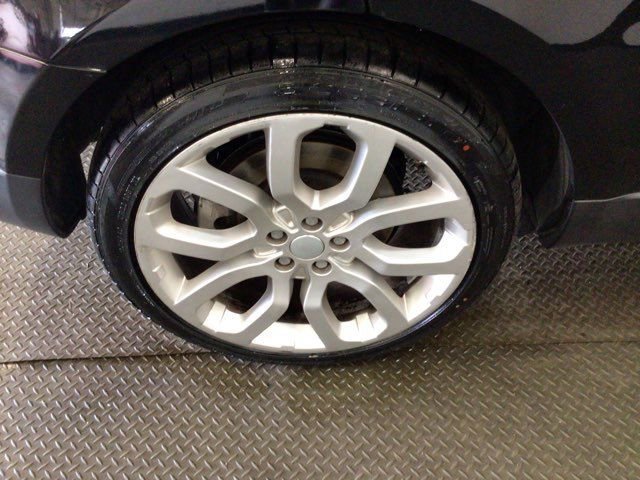Used 2016 Land Rover Range Rover Sport HSE image 24