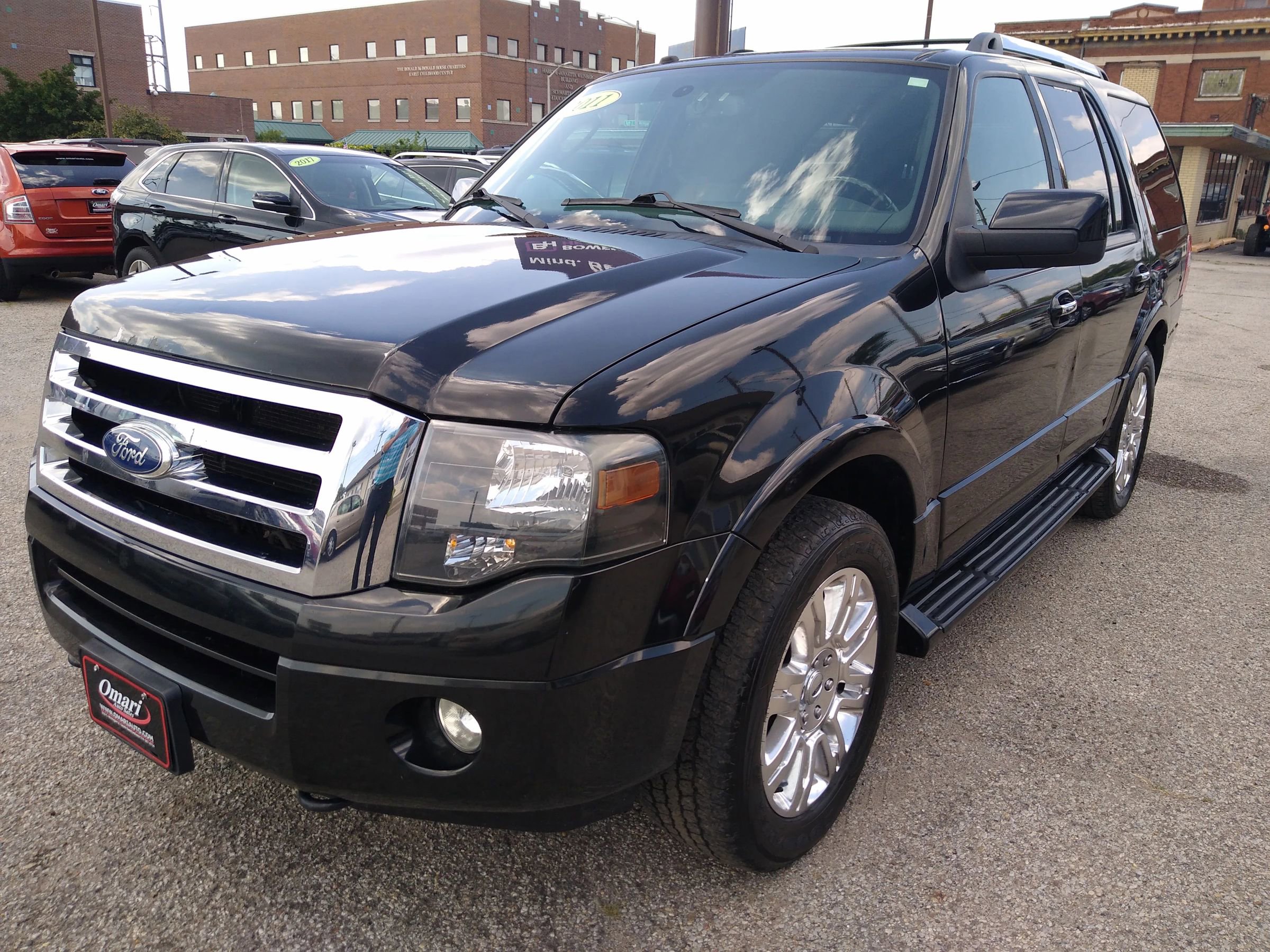 Used 2011 Ford Expedition Limited image 3