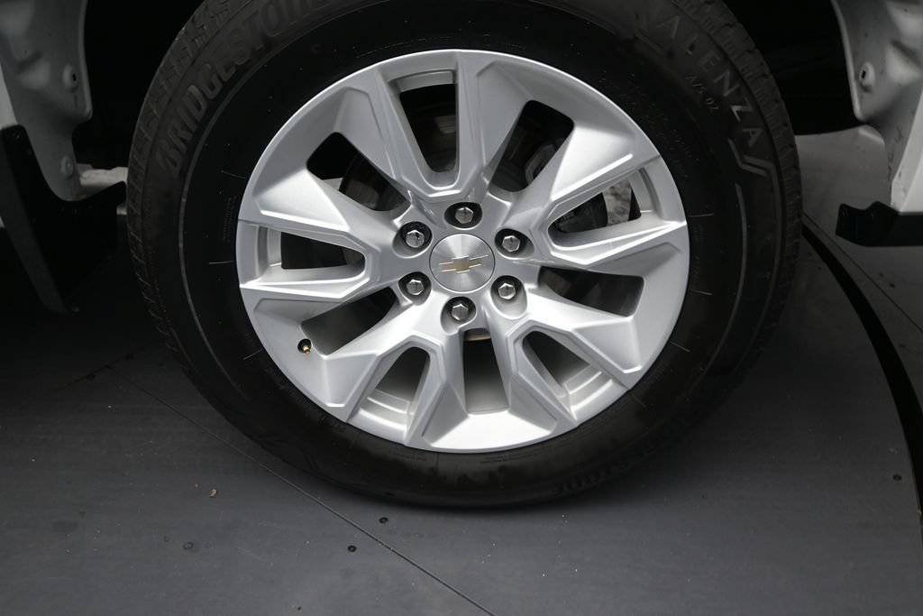 Used 2024 Chevrolet Silverado 1500 Custom RWD image 10