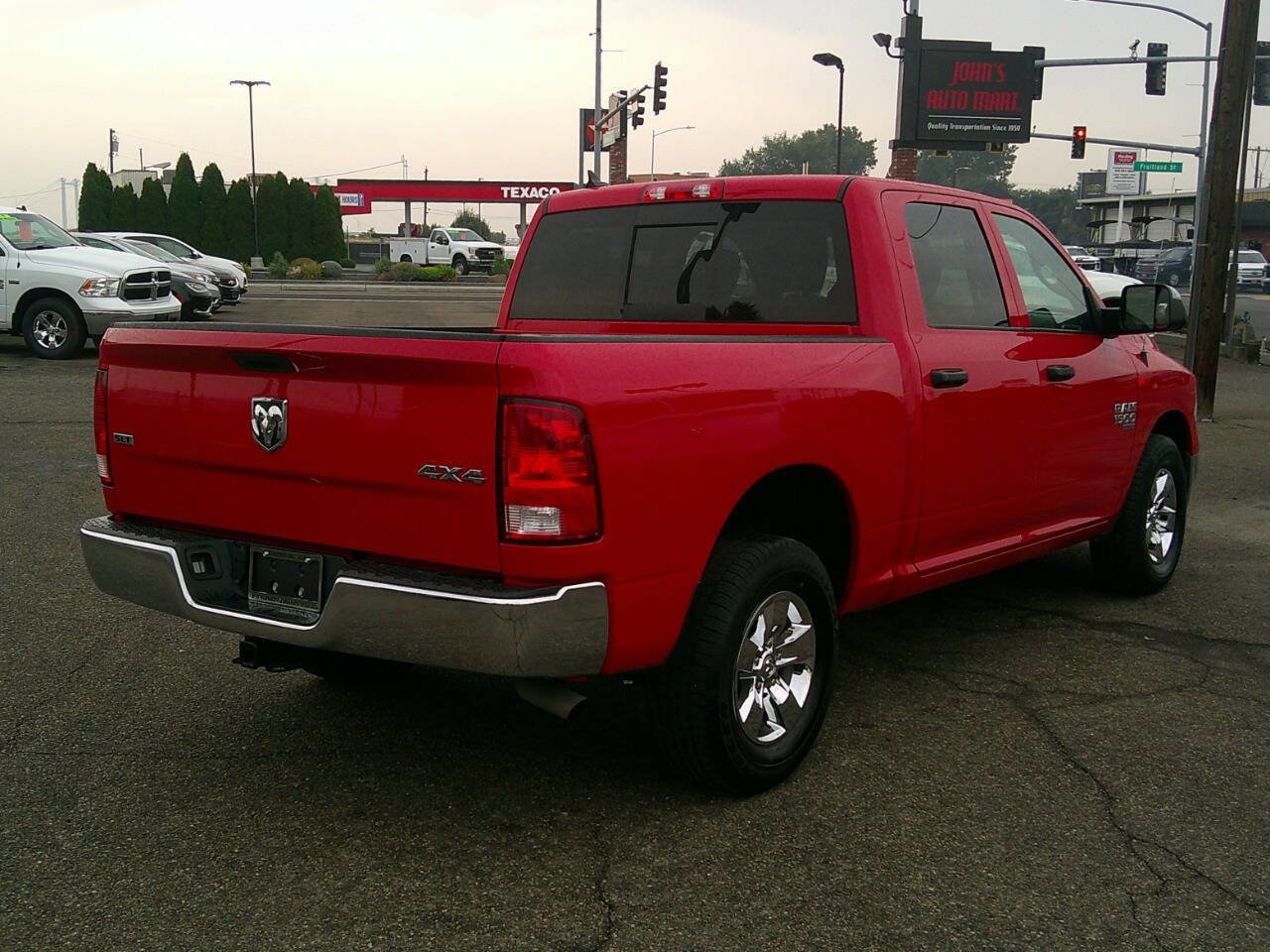 Used 2023 RAM 1500 Classic SLT w/ Trailer & Traction Group image 7