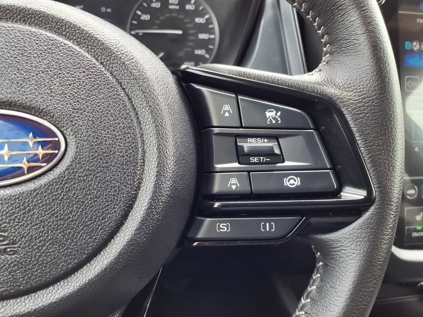 Certified 2025 Subaru Forester Premium AWD/4WD image 17