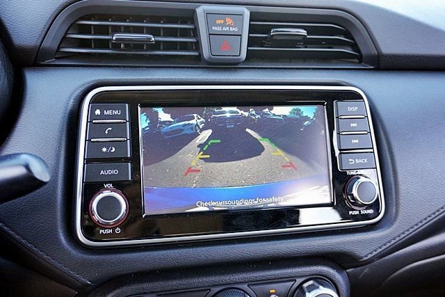 Used 2024 Nissan Versa S w/ S Plus Package image 25