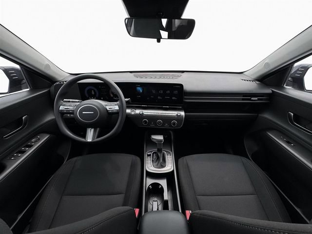 New 2026 Hyundai Kona SE image 13