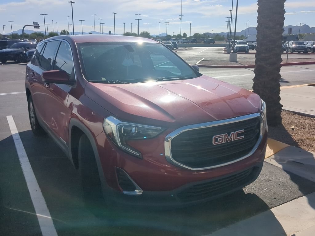 Used 2019 GMC Terrain SLE FWD image 2