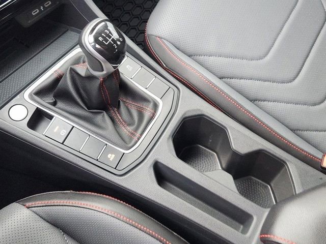 Used 2025 Volkswagen Jetta GLI Autobahn image 22