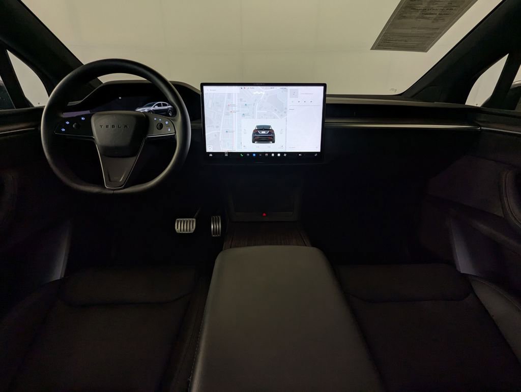 Used 2024 Tesla Model X image 61