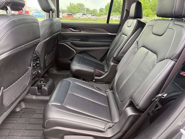 Certified 2022 Jeep Grand Cherokee L Limited AWD/4WD image 14