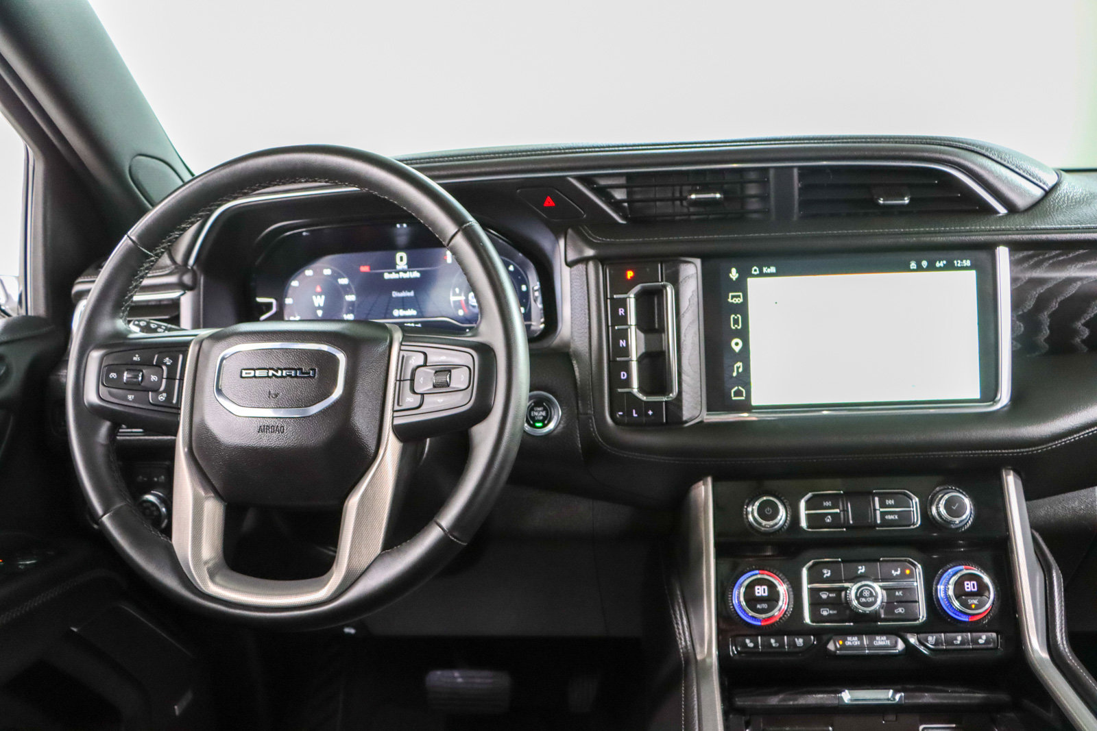 Used 2023 GMC Yukon Denali AWD/4WD image 18