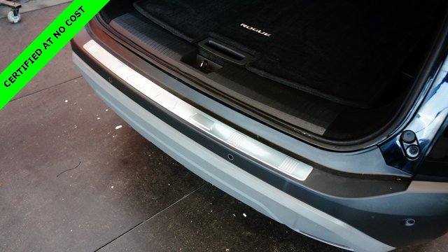 Used 2022 Nissan Rogue SV image 42