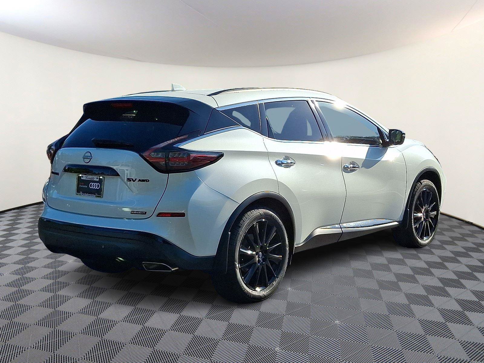 Used 2023 Nissan Murano SV w/ SV Midnight Edition Package AWD/4WD image 6
