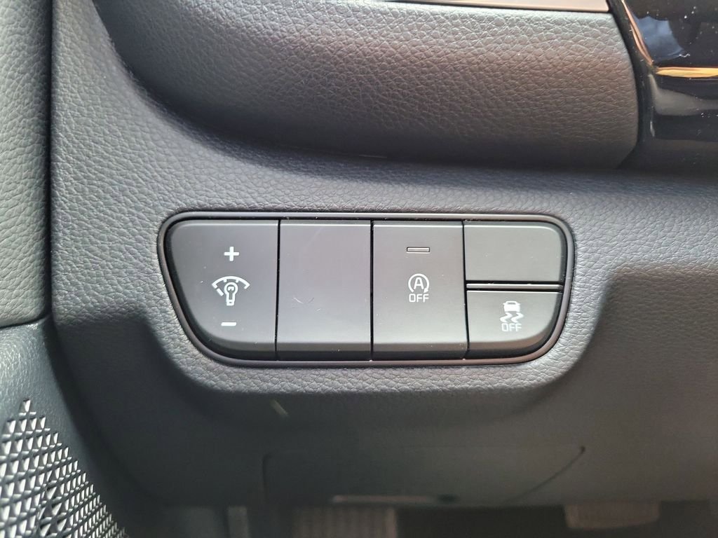 New 2026 Kia Seltos S FWD image 24