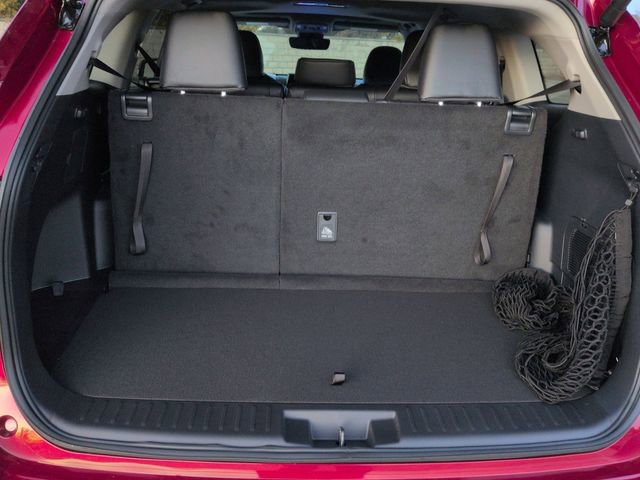 Certified 2026 Toyota Highlander XLE image 28