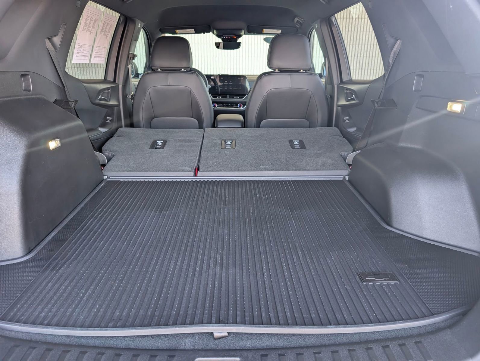 Certified 2026 Chevrolet Equinox LT w/ Convenience Package II image 32