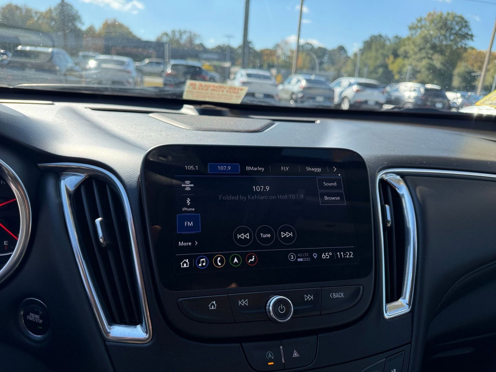 Used 2024 Chevrolet Malibu LT image 21