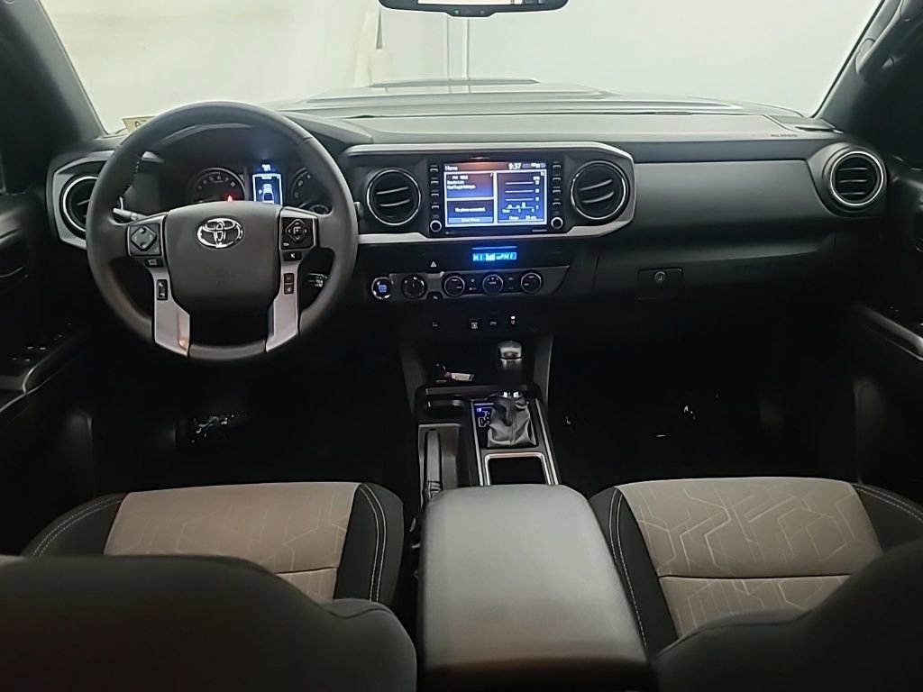 Used 2022 Toyota Tacoma TRD Sport image 22