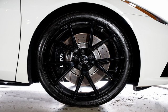 Used 2025 Lotus Emira First Edition image 15