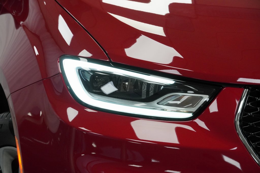 Certified 2025 Chrysler Pacifica Select image 6