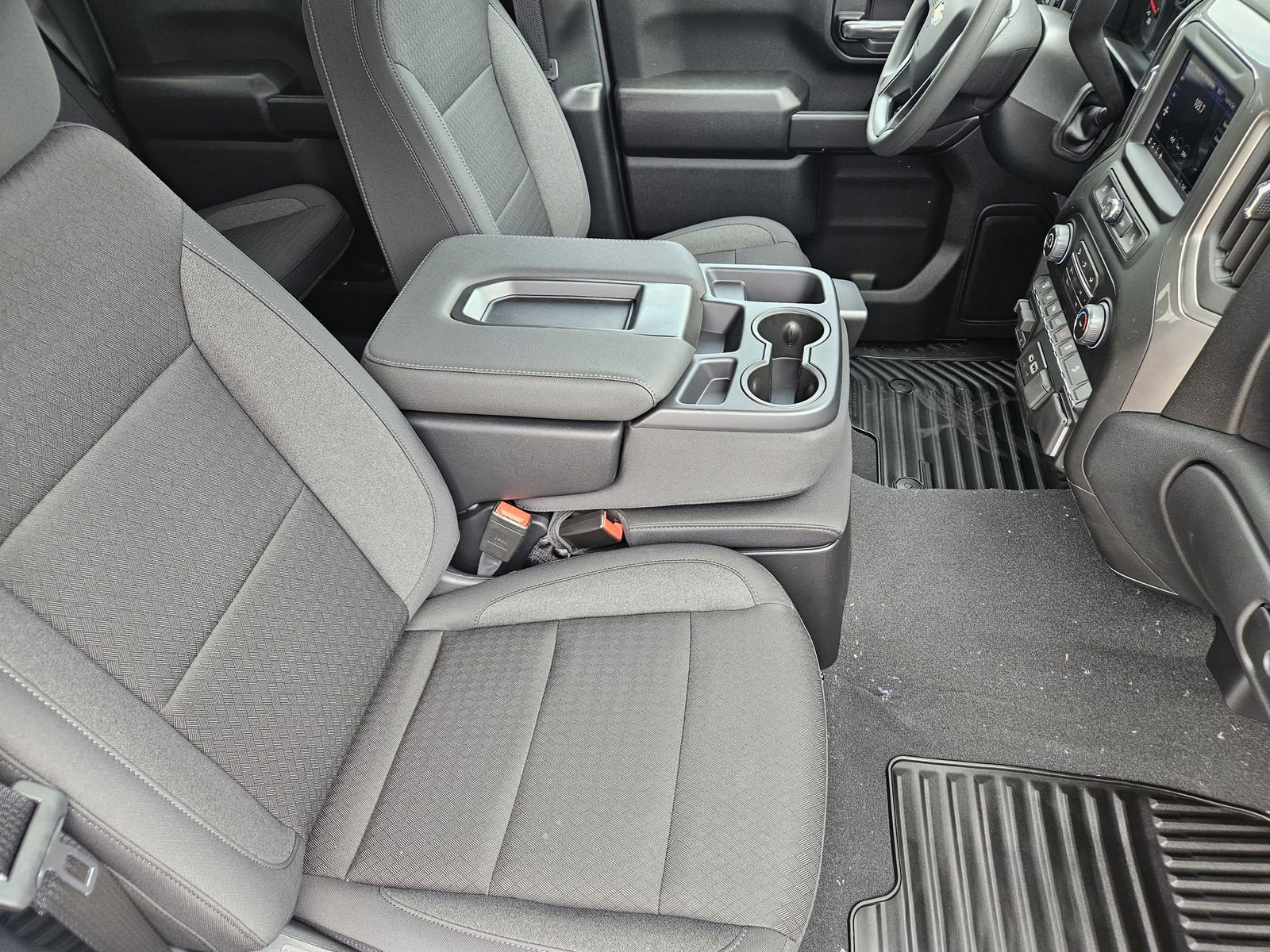 New 2026 Chevrolet Silverado 2500 Custom w/ Custom Value Package AWD/4WD image 19