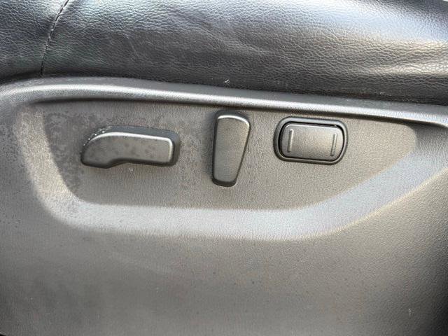 Used 2023 Nissan Armada SL w/ Midnight Edition Package image 23