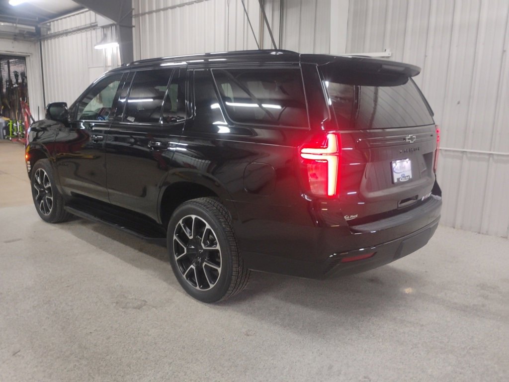 Used 2024 Chevrolet Tahoe RST image 3
