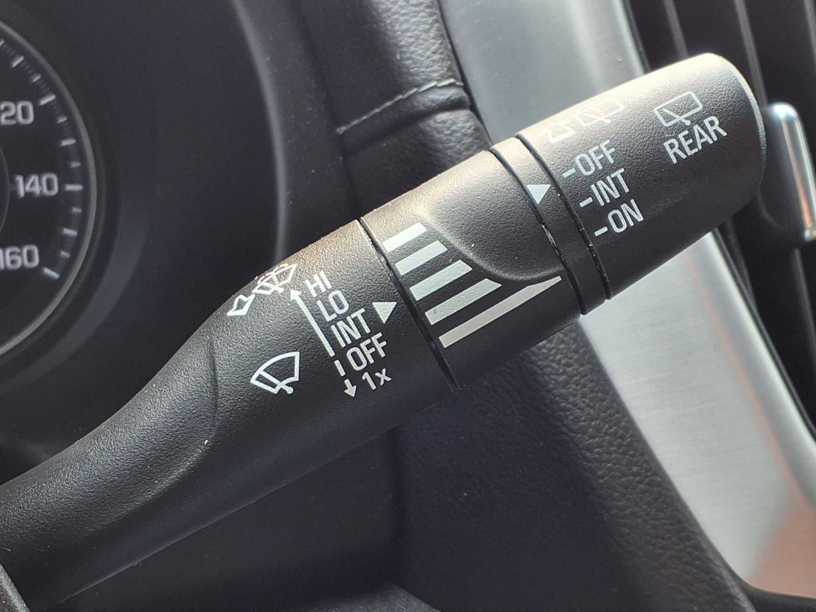 Used 2022 GMC Terrain SLT w/ Elevation Edition image 25