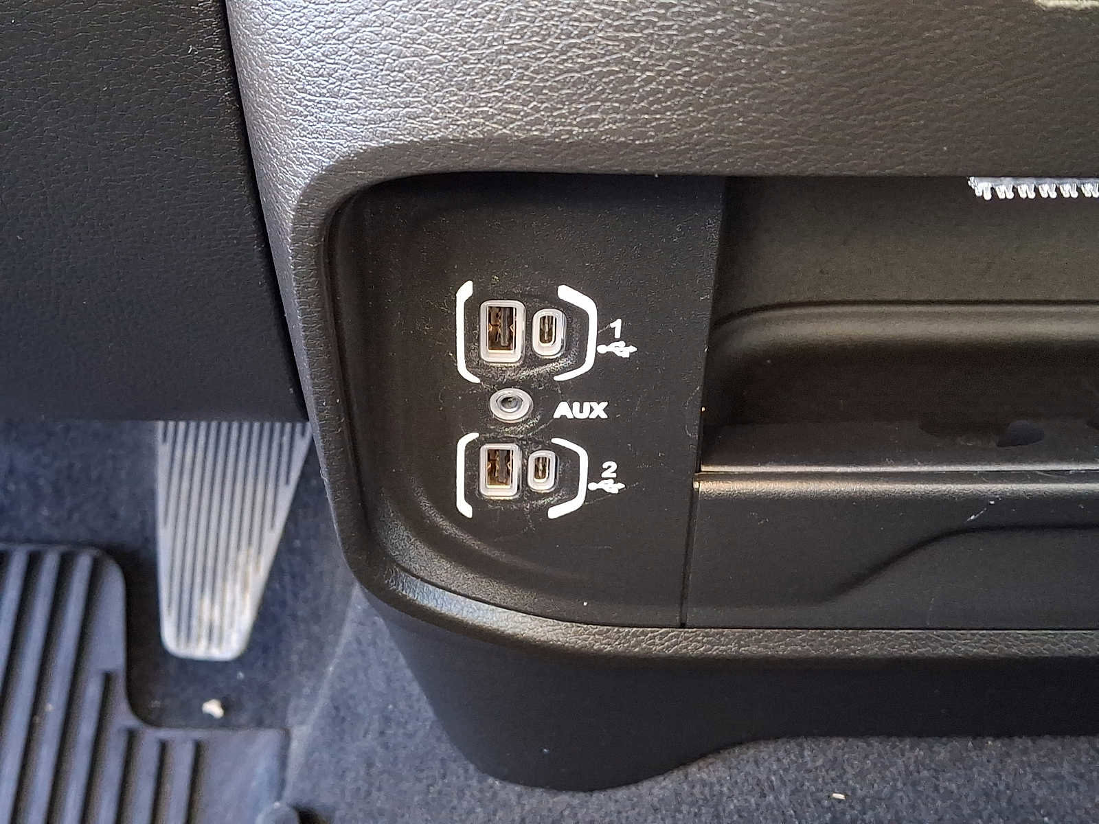 Used 2022 RAM 3500 Tradesman w/ Towing Technology Group image 26