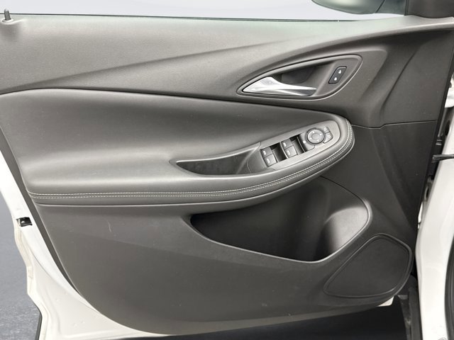 Used 2023 Buick Encore GX Preferred w/ Cold Weather Comfort Package image 9