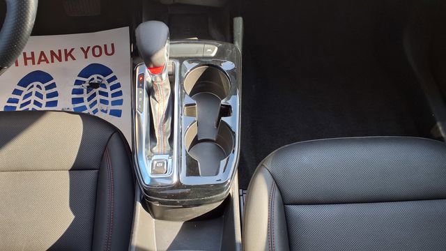 Used 2025 Chevrolet Trax RS w/ Sunroof Package image 24