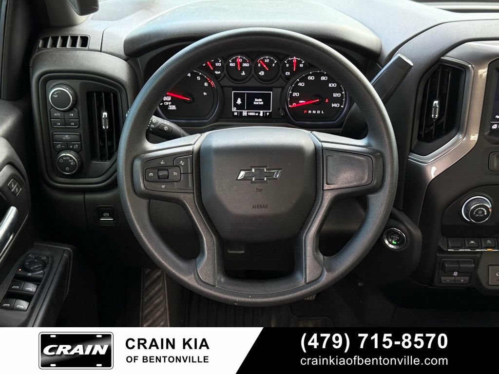Used 2025 Chevrolet Silverado 1500 Custom Trail Boss AWD/4WD image 14